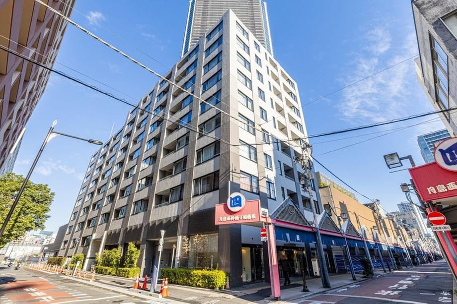 2LDK apartment in Chuo Ward, Tokyo - Photo 1