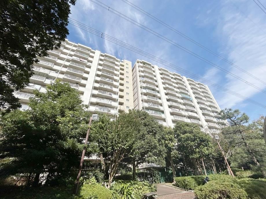 4LDK apartment in Edogawa Ward, Tokyo - Photo 1