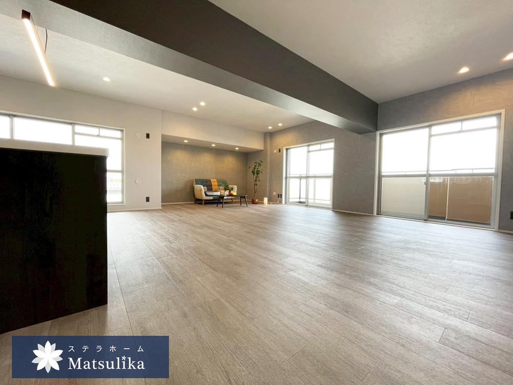 3LDK apartment in Suita, Osaka - Photo 1