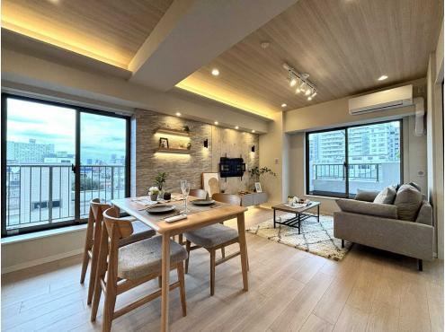 2LDK apartment in Shinjuku Ward, Tokyo - Photo 1