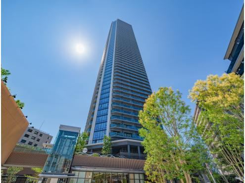 2LDK apartment in Chuo Ward, Tokyo - Photo 1