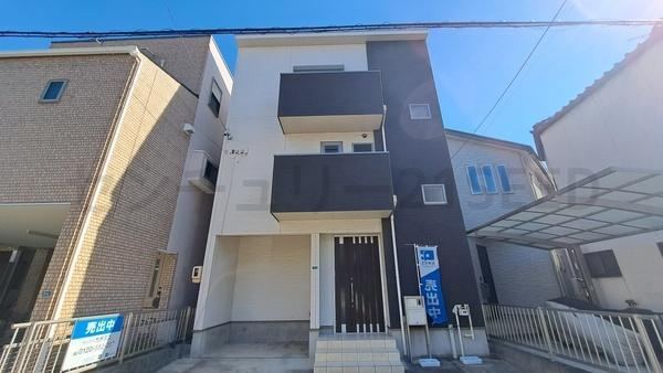 4LDK house in Chikusa Ward, Nagoya, Aichi - Photo 1