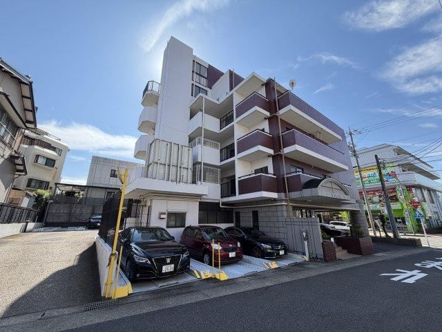 4LDK apartment in Meito Ward, Nagoya, Aichi - Photo 1