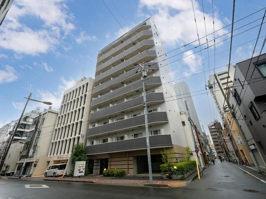 2LDK apartment in Taito Ward, Tokyo - Photo 1