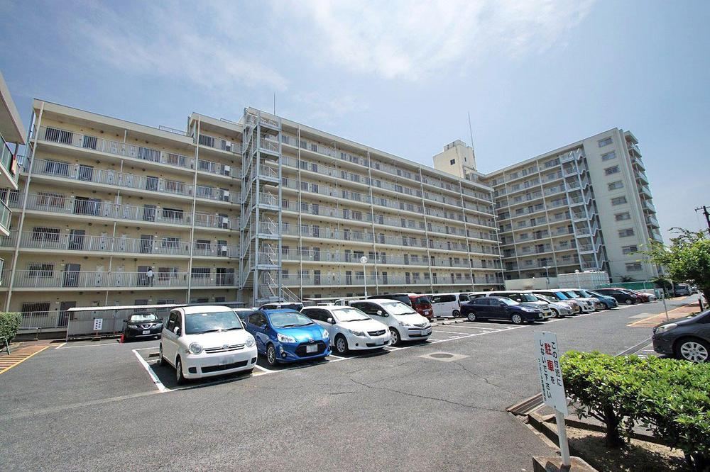 3LDK apartment in Sakai Ward, Sakai, Osaka - Photo 1