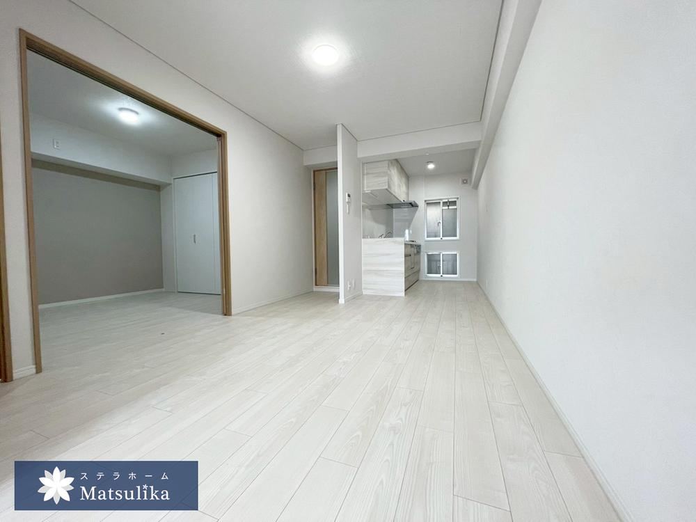 3LDK apartment in Tsurumi Ward, Osaka - Photo 1
