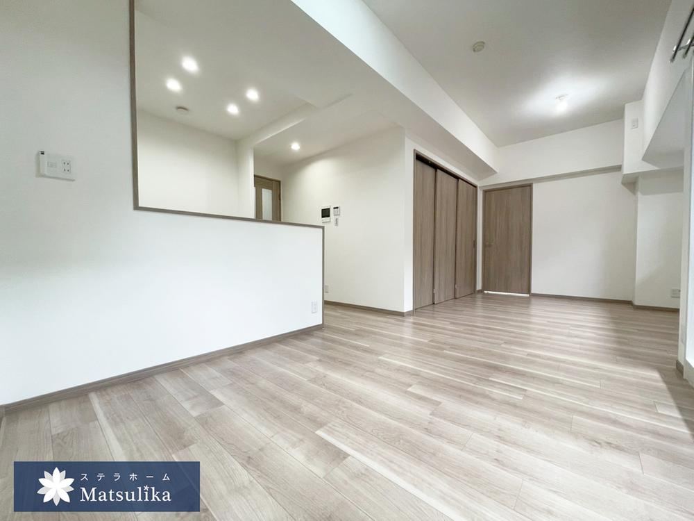 4LDK apartment in Suita, Osaka - Photo 1