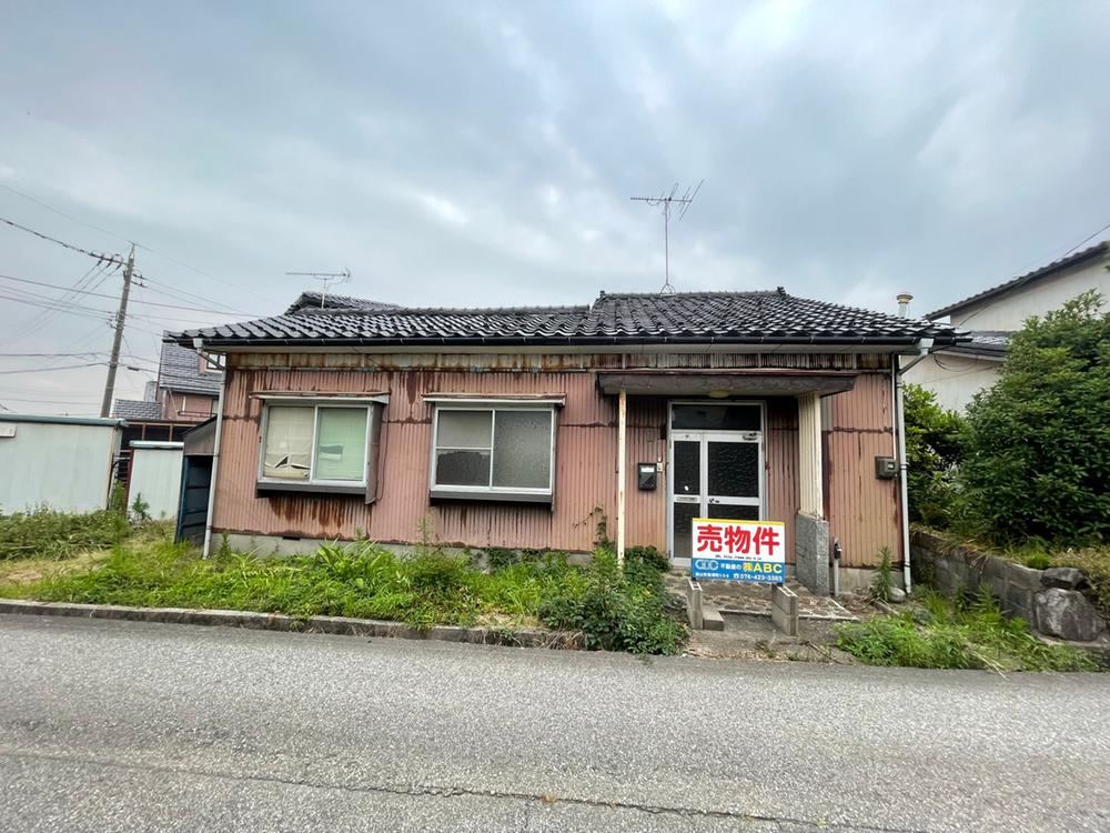 Affordable 4DK House in Uozu - Photo 1
