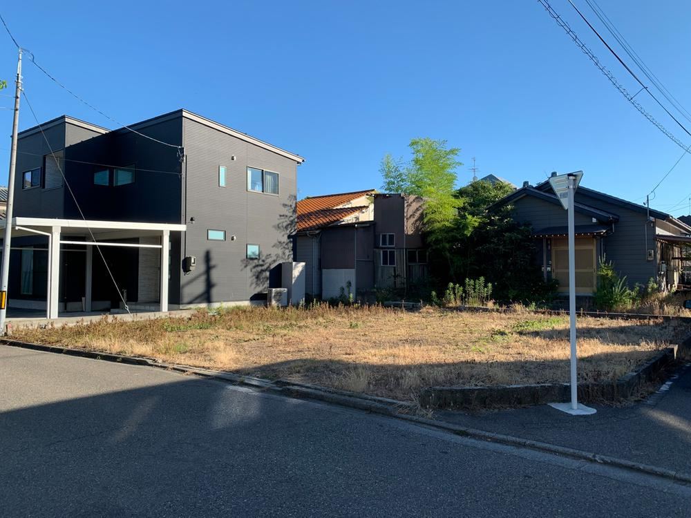 Quiet Residential Lot in Nishiku - Photo 1
