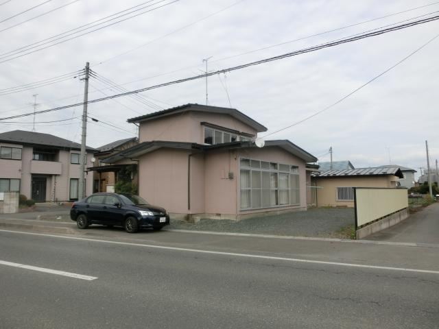 Conveniently Located 5DK House in Towada City - Photo 1
