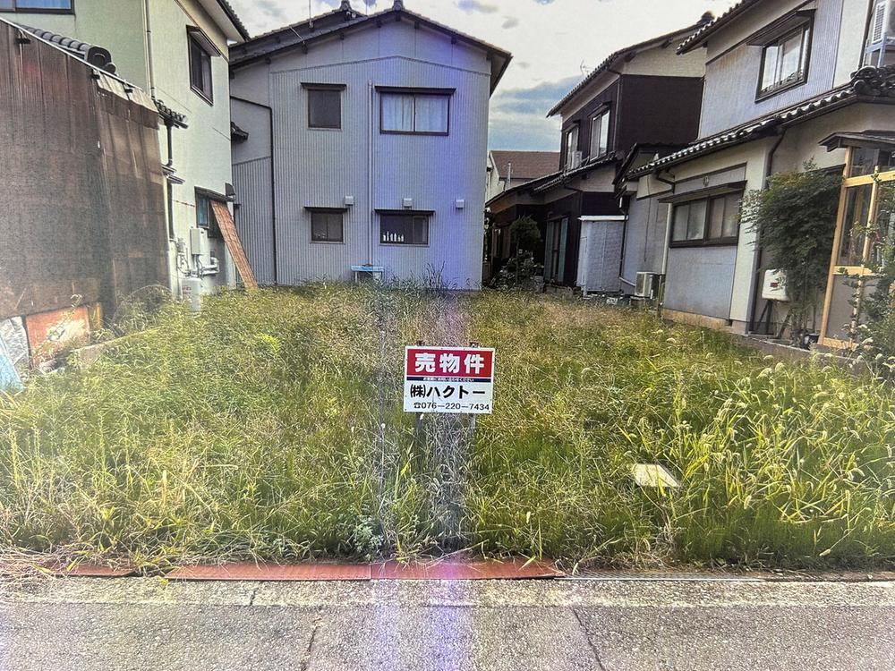 130 m² land in Kanazawa, Ishikawa - Photo 1
