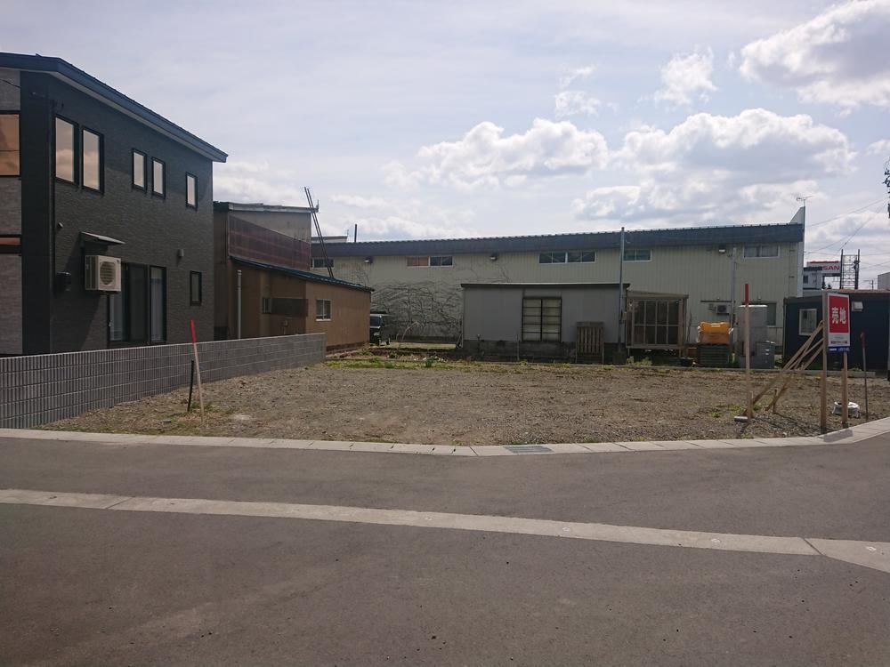 Land in Hanakanekamimachi - Convenient Location - Photo 1