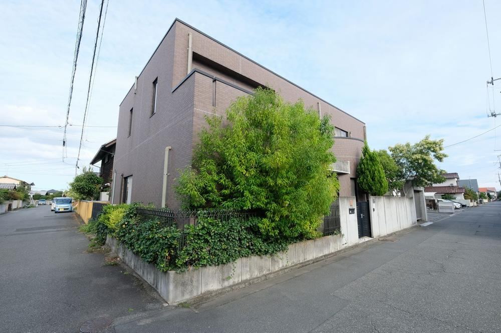 Spacious 5LDK+S Home in Hamanochaya, Kurashiki - Photo 1