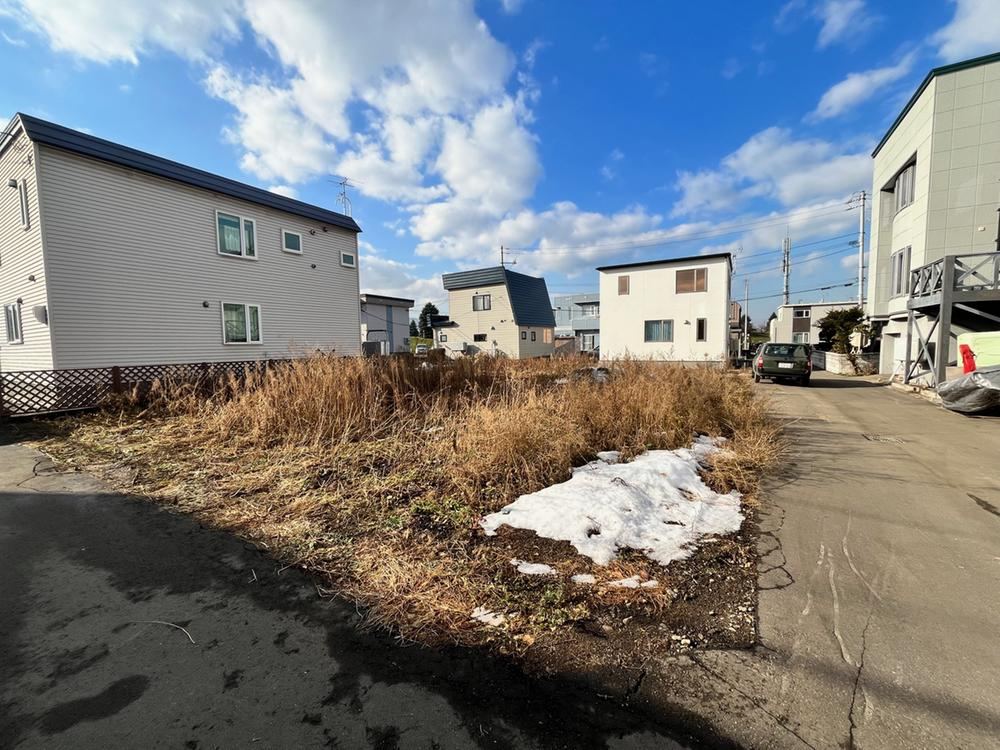 Vacant Land with No Building Conditions in Teine - Photo 1