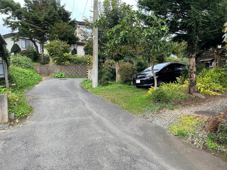 Spacious Land in Morioka's Green Hills - Photo 1