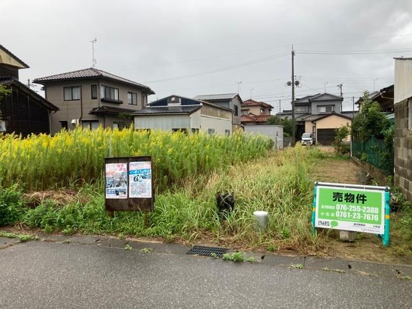 298 m² land in Hakui, Ishikawa - Photo 1