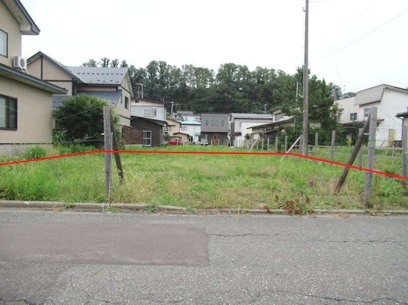 Affordable Land in Akita's Chuo Nakajima-cho - Photo 1