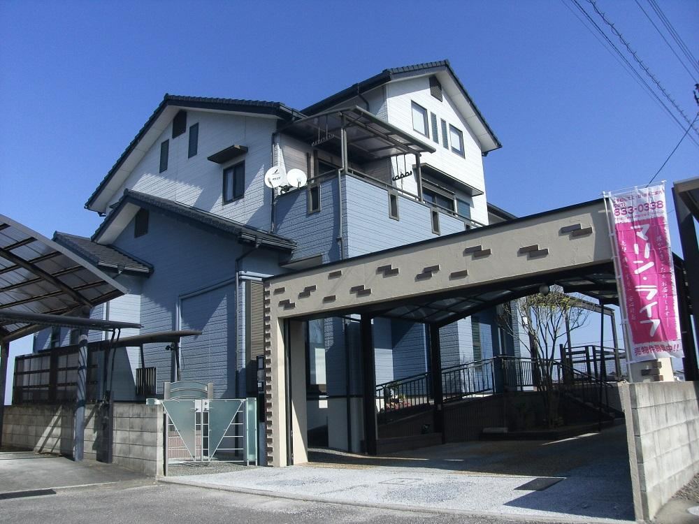 Spacious 5LLDDKK+3S Home with Dual Living Facilities in Tarumi-cho - Photo 1