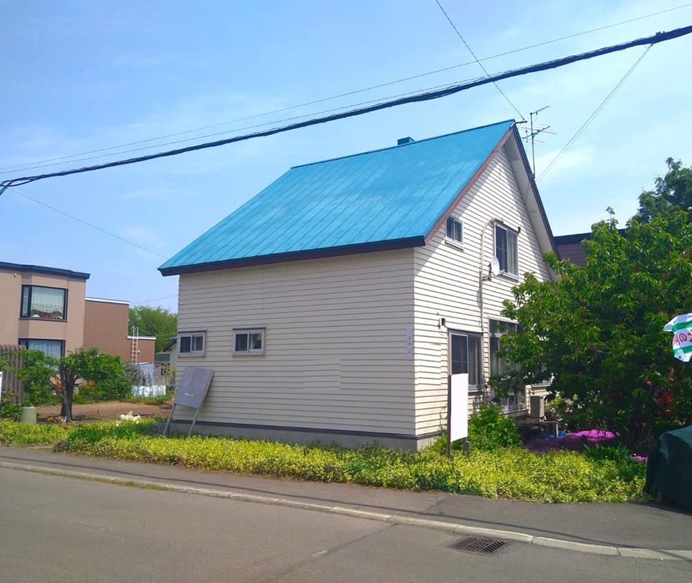 254 m² land in Kita Ward, Sapporo, Hokkaido - Photo 1