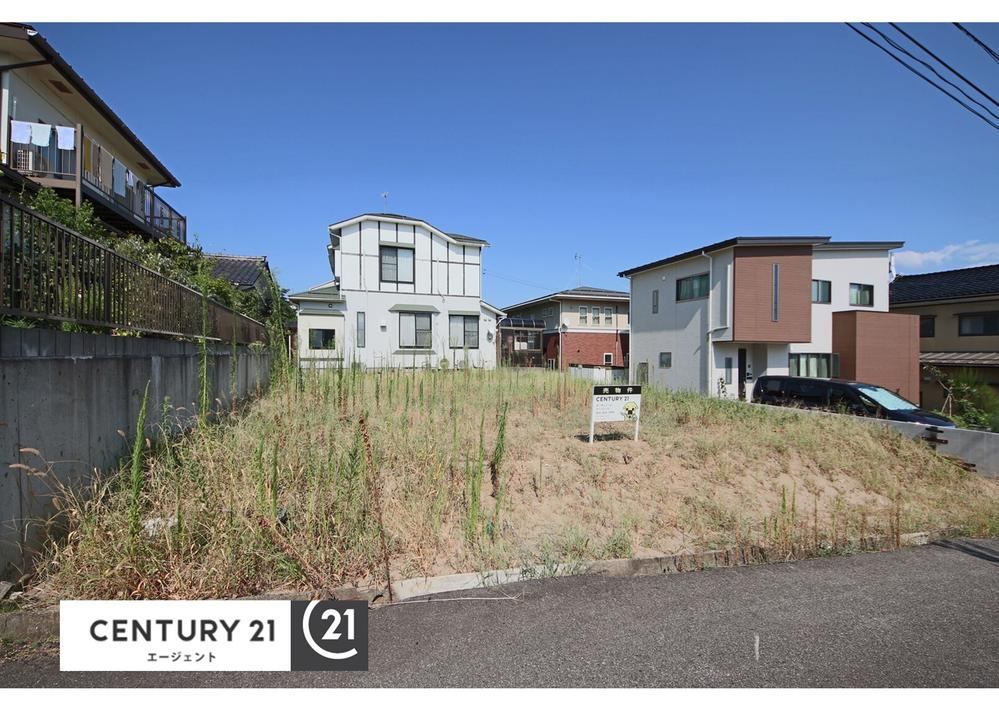 Versatile Land Near Terauchi Station - Photo 1