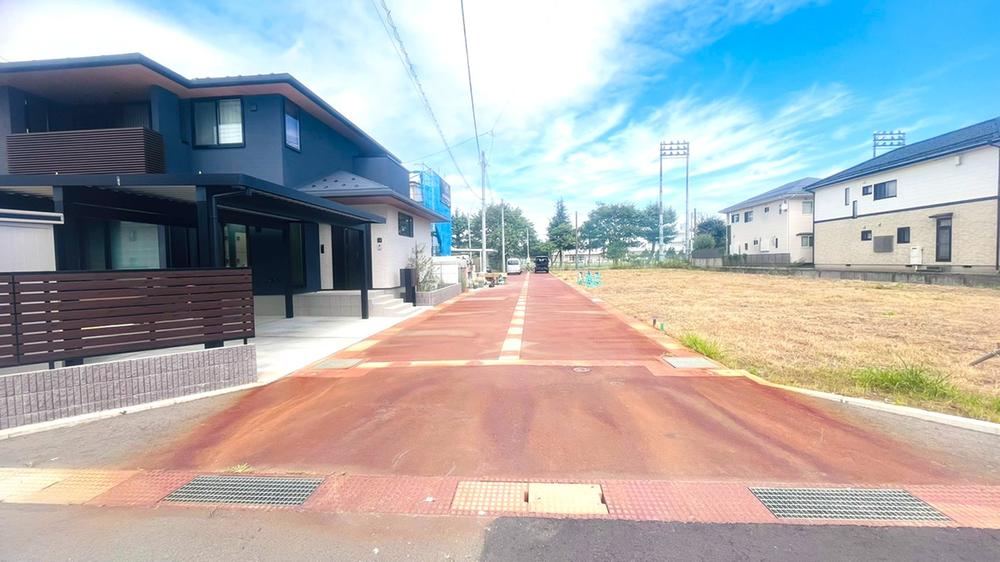 Elegant Land in a Quiet Residential Area of Sanjo - Photo 1