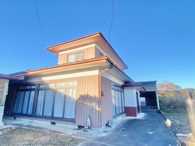 6K+S House with Garden Near Convenience Store - Photo 1