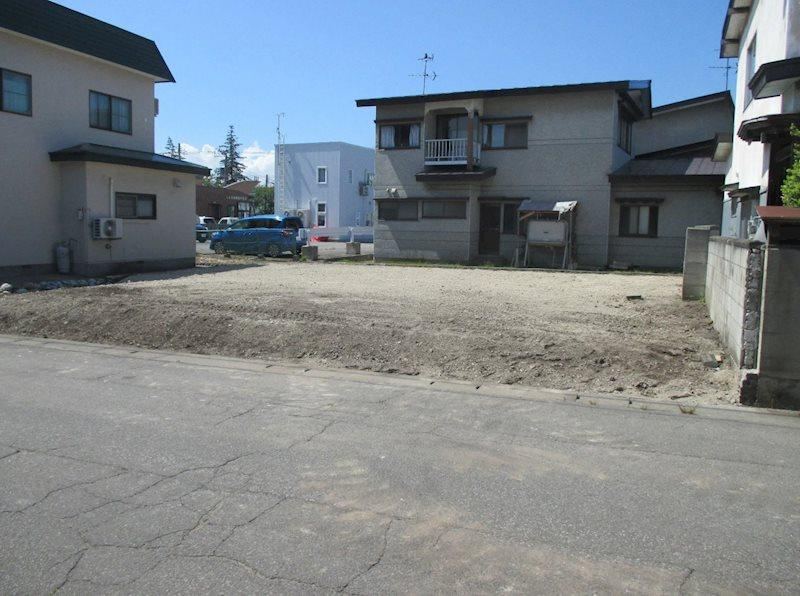 Spacious Land in Satomi 2-Chome - Photo 1