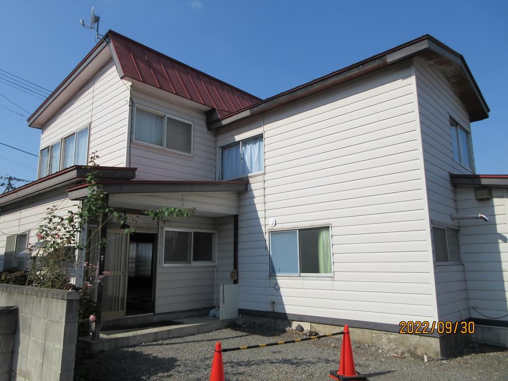 Land with Existing Structure in Hirosaki - Photo 1