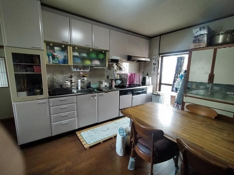 Affordable 7LDK+S Detached House in Izumisano - Photo 1