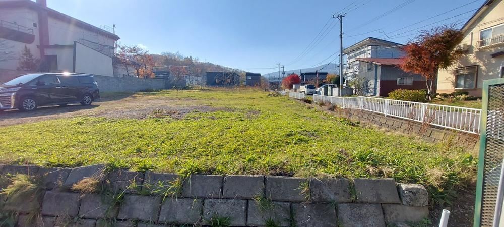 Spacious Land with No Building Conditions in Otaru - Photo 1
