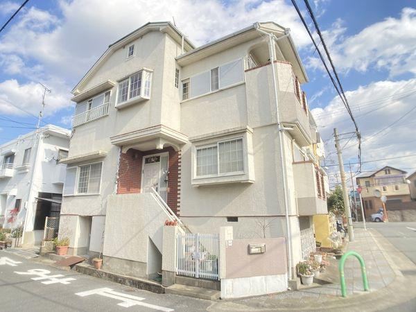4DK House with Good Ventilation in Shindo - Photo 1