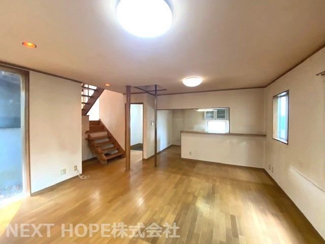 Spacious 2LDK Home Near Kobayashi Station - Photo 1