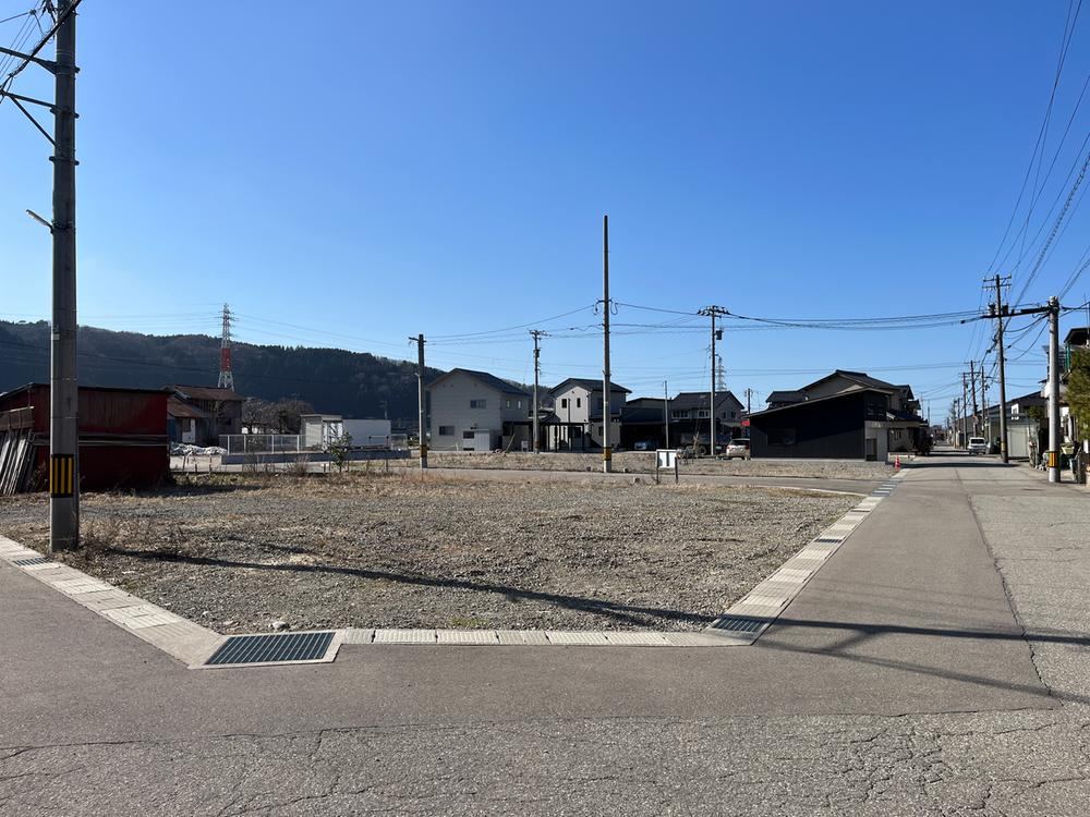 150 m² land in Hakusan, Ishikawa - Photo 1