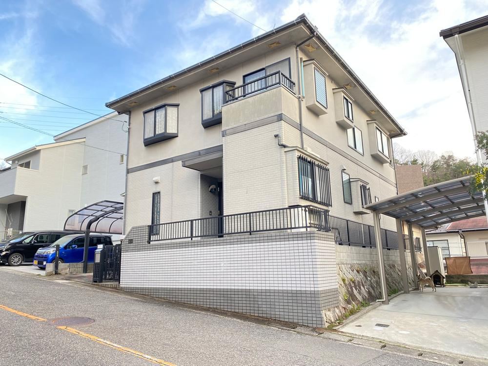 5LDK+S house in Nishi Ward, Hiroshima - Photo 1