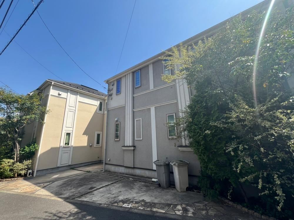 Bright 3LDK House in Mita, Meguro - Photo 1
