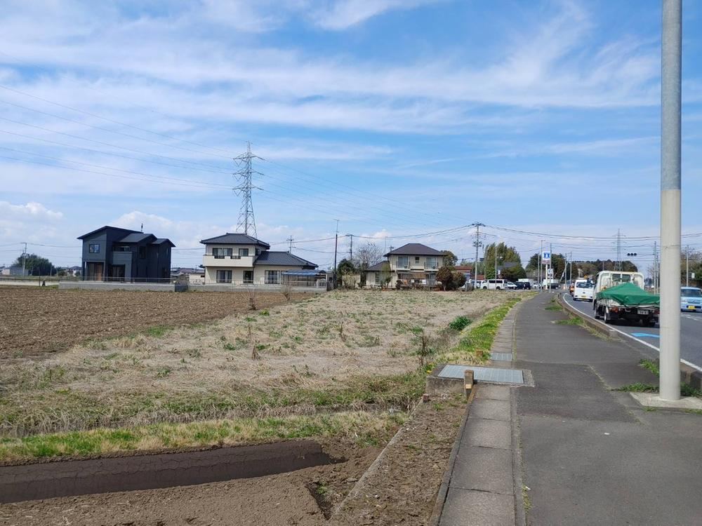 Land with Easy Access to Route 349 in Nakashi Sugaya - Photo 1