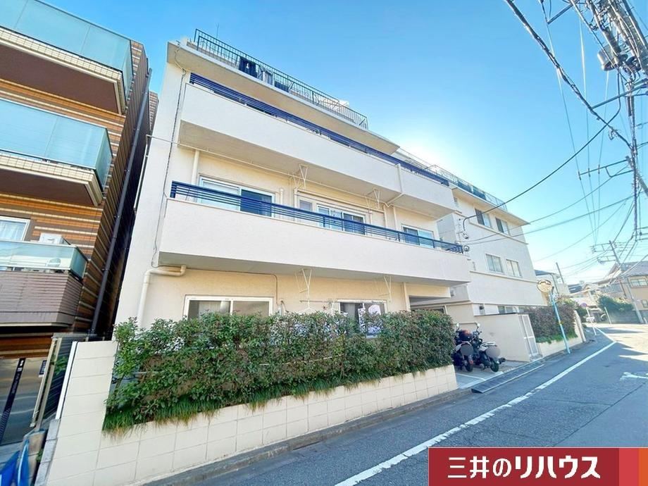 Renovated 2LDK Apartment in Izumi, Suginami - Photo 1