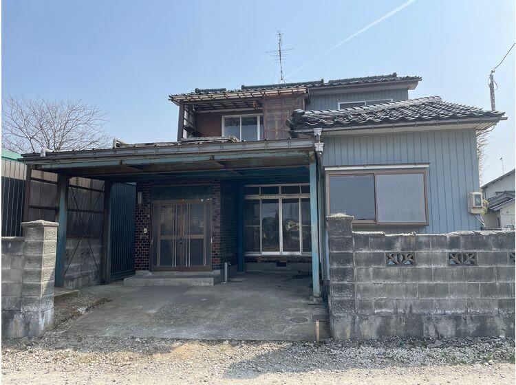 6DK House Near Aeon Takaoka Store - Photo 1