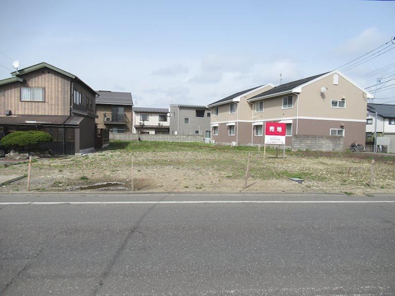 Land Near Aeon Akita Central Store - Photo 1