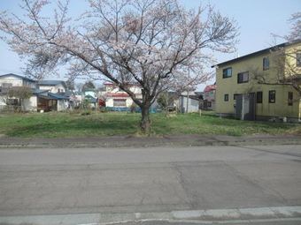 plot of land in Higashitsugaru District