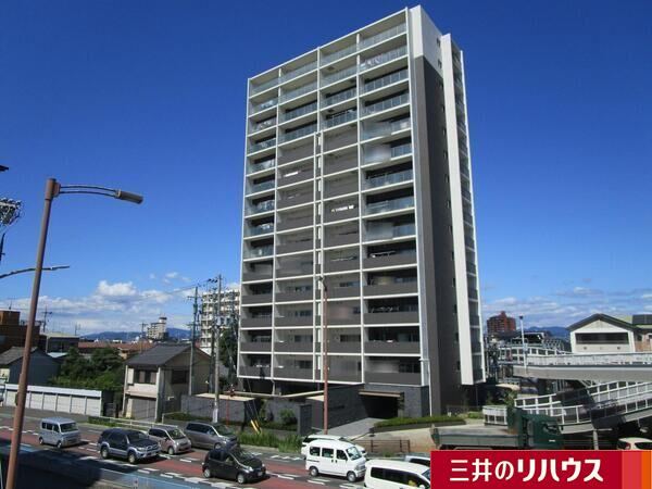 3LDK apartment in Toyohashi, Aichi - Photo 1
