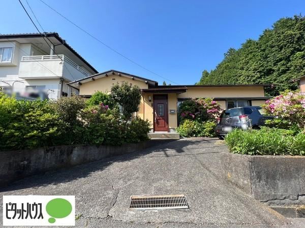 Charming 4LDK Home in Fujishi - Photo 1