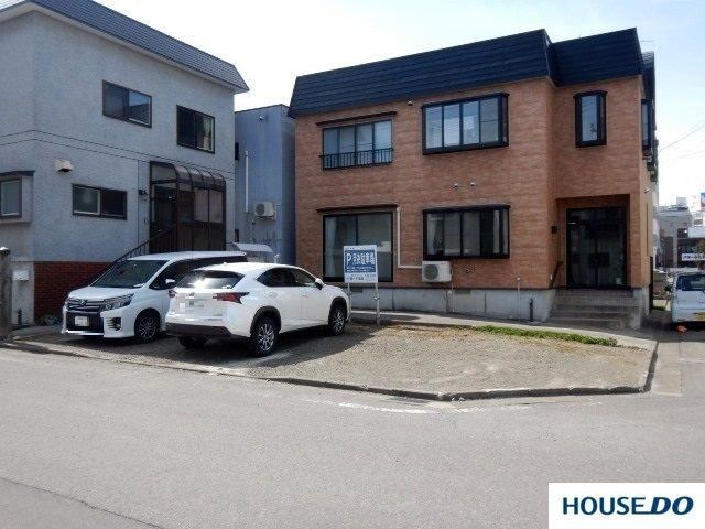 Sunny Corner Lot Near Hirosaki Station - Photo 1