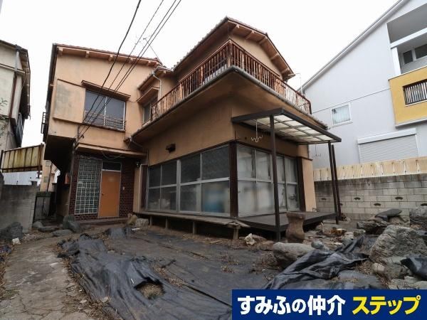 186 m² land in Shibuya Ward, Tokyo - Photo 1