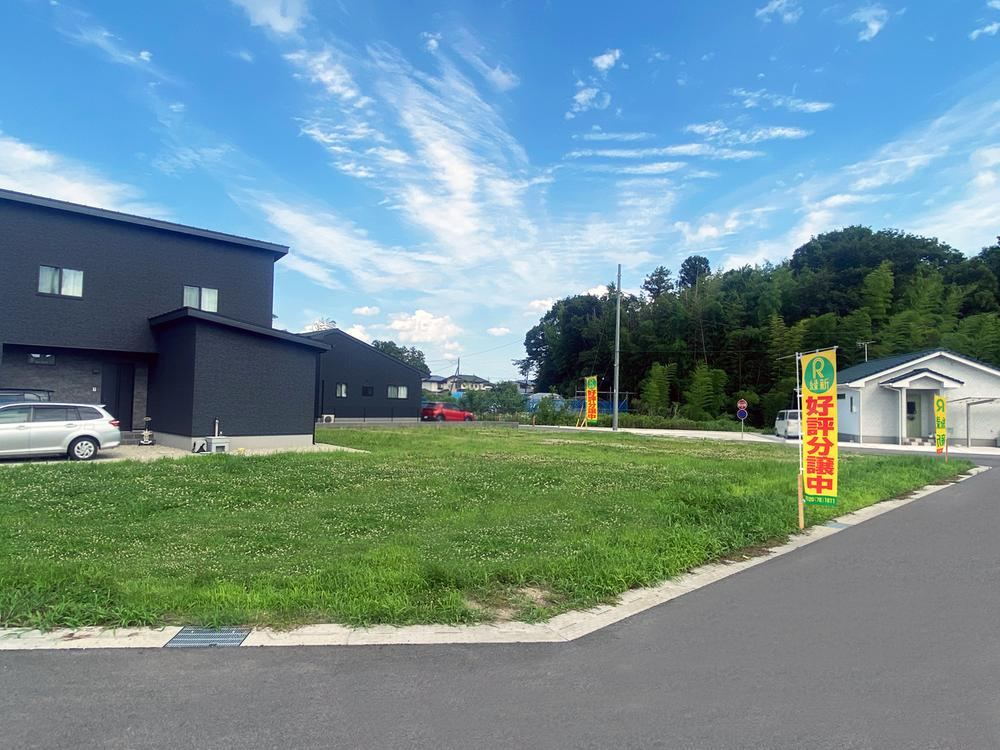 Flat Land in Green New Residential Area - Photo 1
