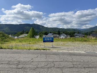 plot of land in Aga, Higashikambara District
