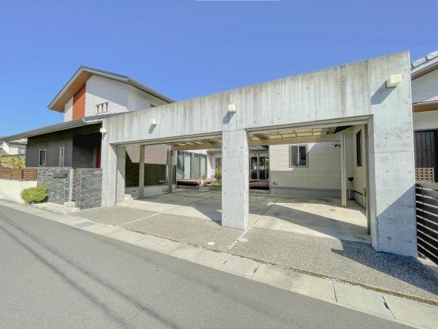 Luxury 5LDK Home by Sekisui House in Okayama - Photo 1
