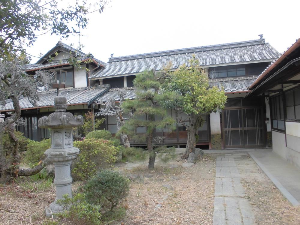 Renovated Traditional House in Kamogata - Photo 1