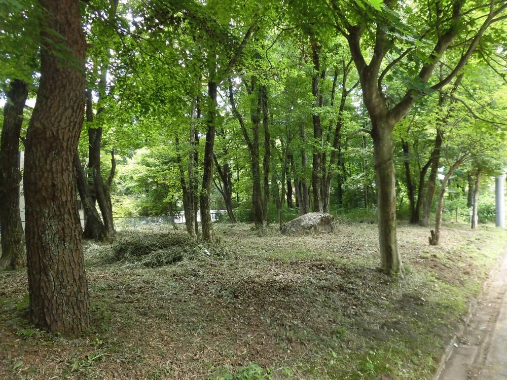 Spacious Land in Nasu Takaku Otsu - Photo 1