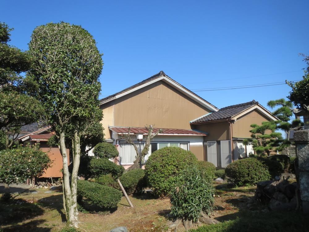 Property - Photo 1